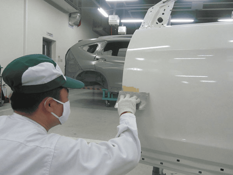 Dịch vụ sơn xe ô tô