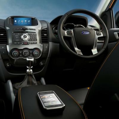 Showroom xe thể thao 4