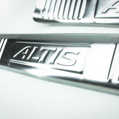 Đèn xe sang trọng 1